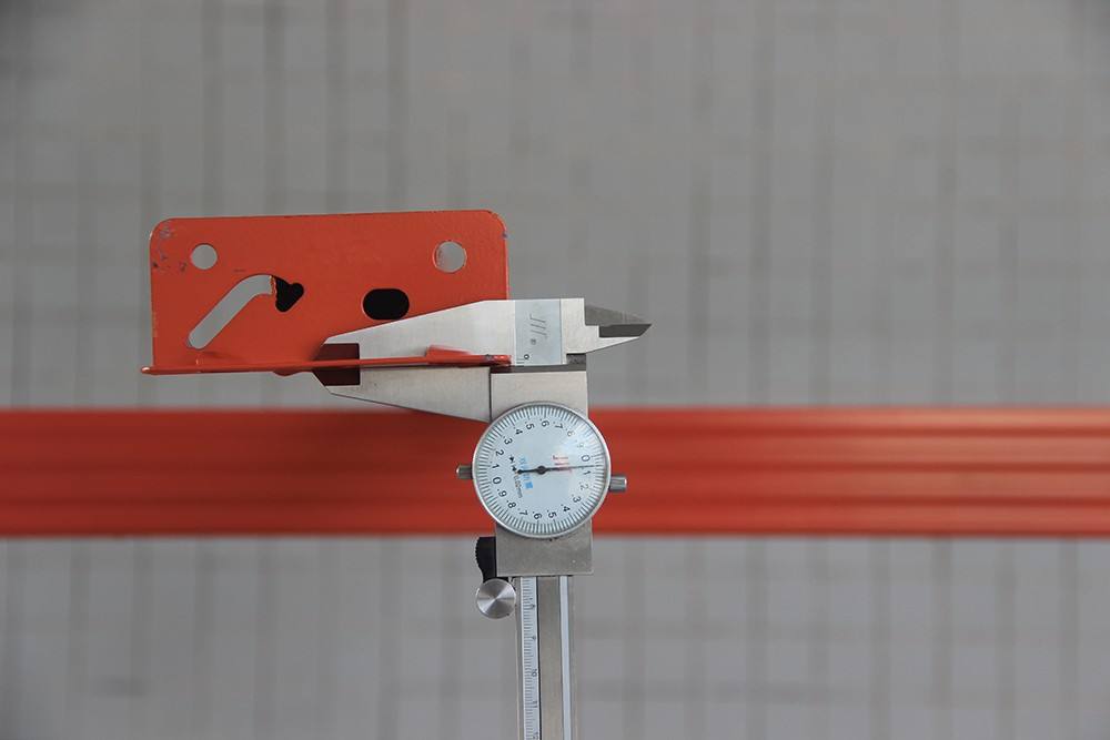 Steel storage display rack Exhibición de almacenamiento de acero