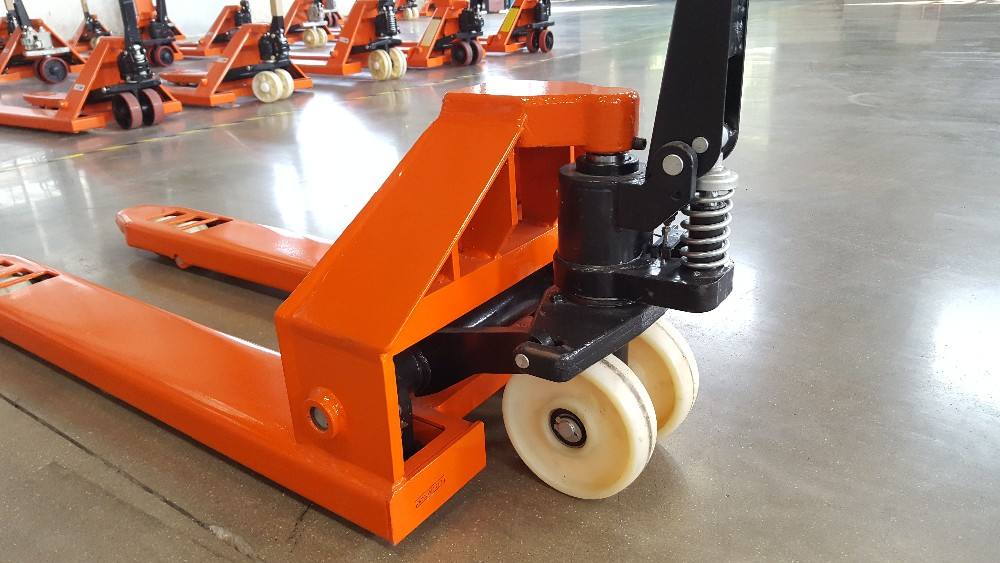 خدمة شاحنة البليت اليدوية